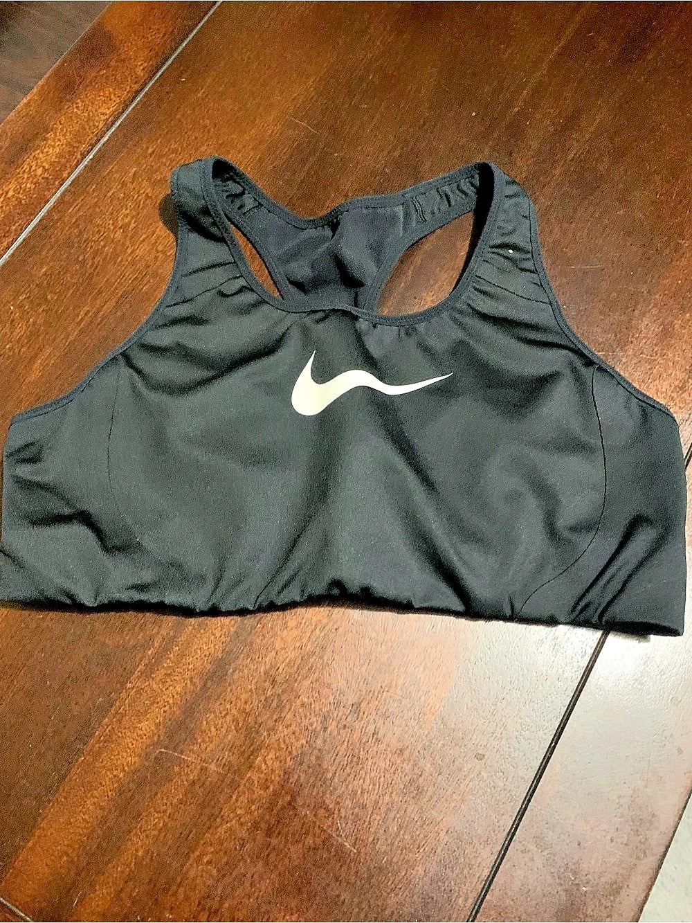 Nike Dri-FIT Swoosh Sports Bra in Black Size Medium